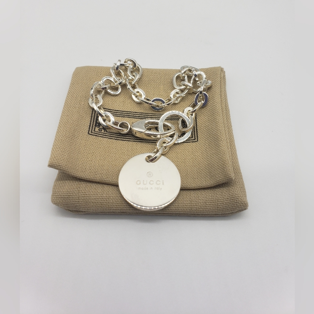 GUCCI TRADEMARK LOGO .925 Sterling Silver Round Tag Charm  Bracelet NWT